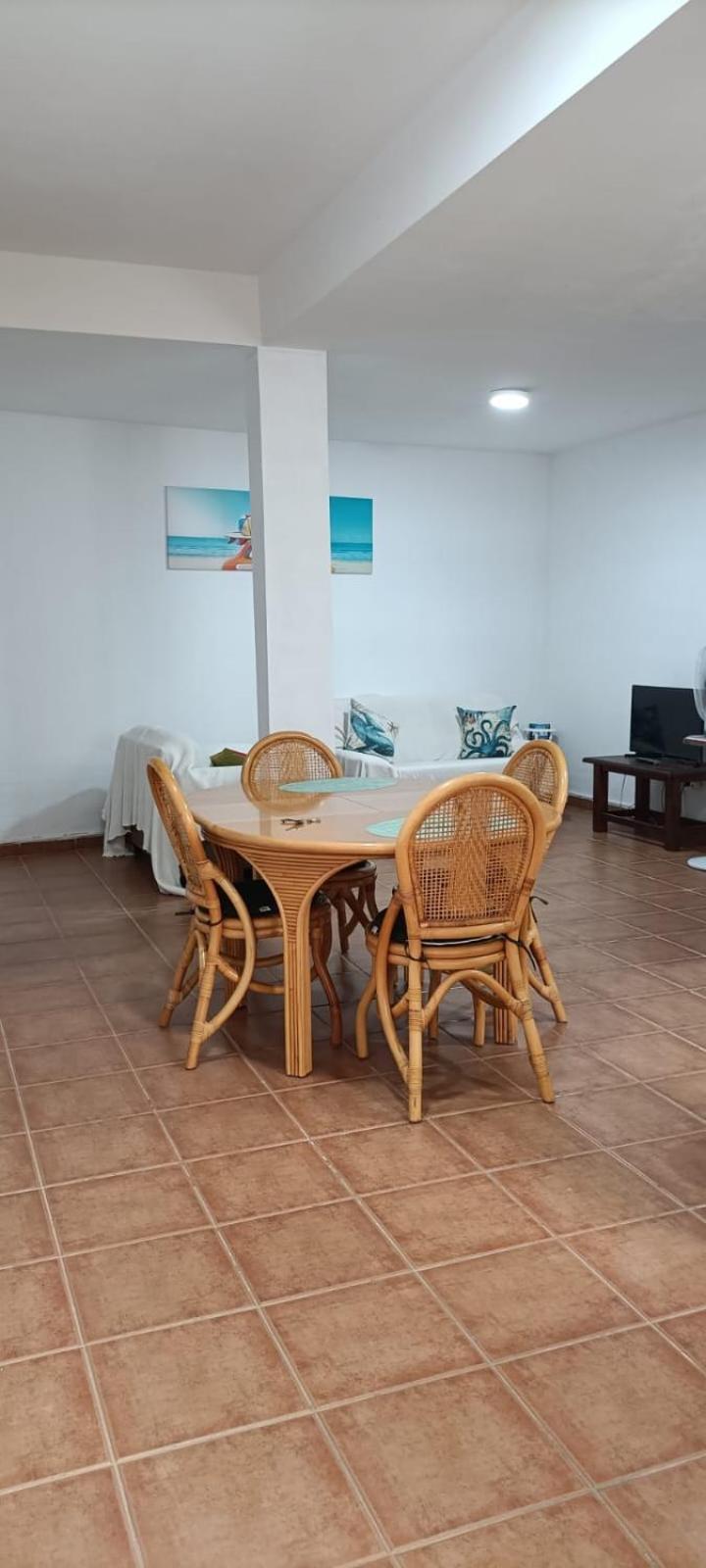 Habitación en un bajo Areas compartidas Abades  Exterior foto